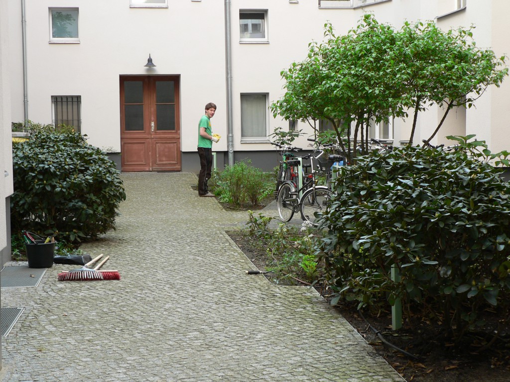 Innenhofpflege -Angebote für Hausverwaltungen in Berlin und Potsdam